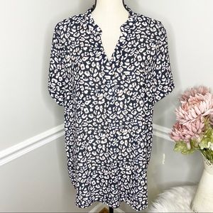 Cheetah Print short Sleeve V-neck long tunic blouse